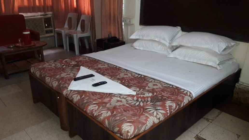 Hotel Subhash Midc Andheri Мумбаї Екстер'єр фото